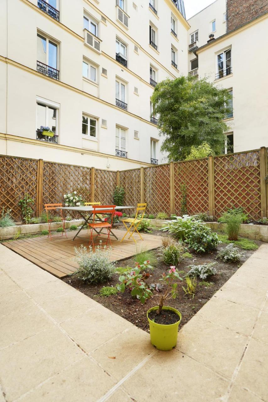 Apartment Champs Elysees By Studio Prestige Paris Bagian luar foto