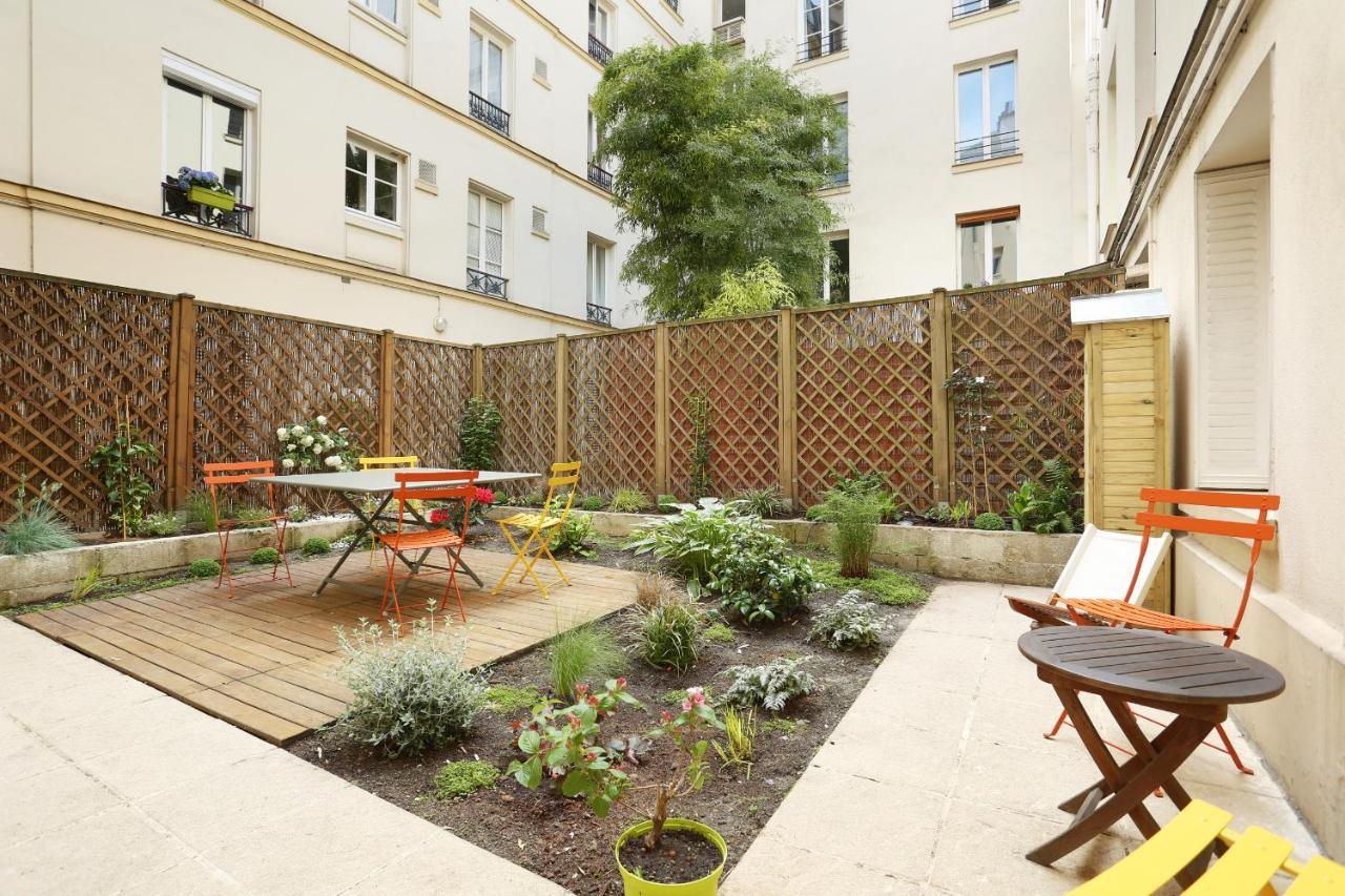 Apartment Champs Elysees By Studio Prestige Paris Bagian luar foto