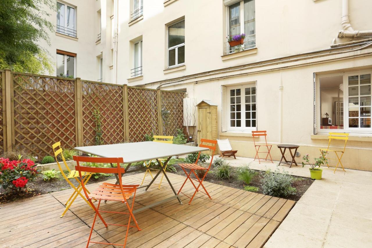 Apartment Champs Elysees By Studio Prestige Paris Bagian luar foto