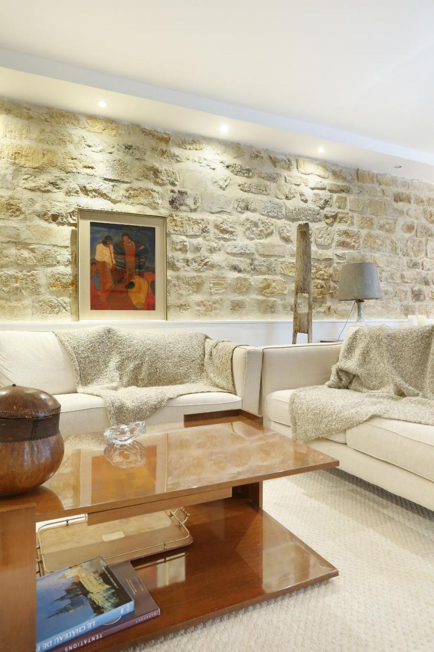 Apartment Champs Elysees By Studio Prestige Paris Bagian luar foto